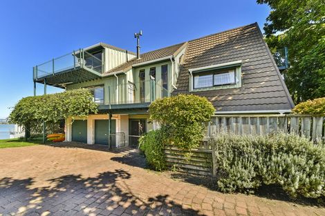 Photo of property in 52 Carnoustie Drive, Wattle Downs, Auckland, 2103