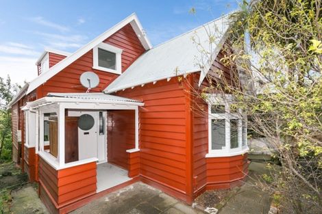 Photo of property in 107 Grant Road, Thorndon, Wellington, 6011
