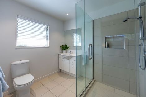 Photo of property in 16 Harrys Way, Redwood, Christchurch, 8051