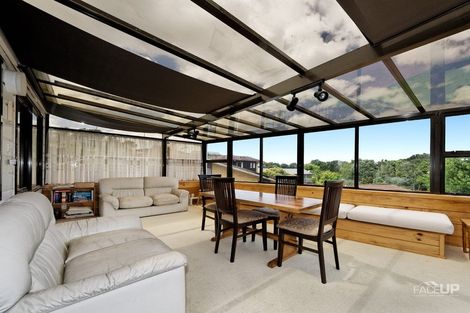 Photo of property in 172 Wiseley Road, West Harbour, Auckland, 0618