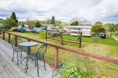 Photo of property in 15 Ioapa Road, Te Karaka, 4022
