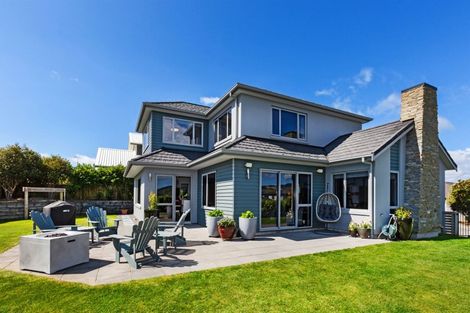 Photo of property in 1 Nelson Avenue, Aotea, Porirua, 5024