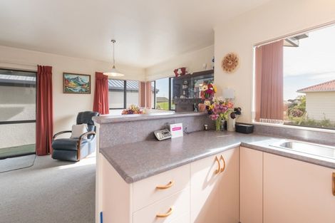 Photo of property in 42 The Drive, Richmond, 7020