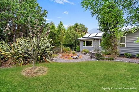 Photo of property in 1 Hart Place, Lake Coleridge, 7572