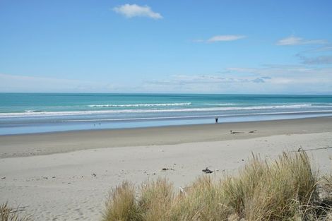 Photo of property in 28 Te Hurunui Drive, Pegasus, 7612