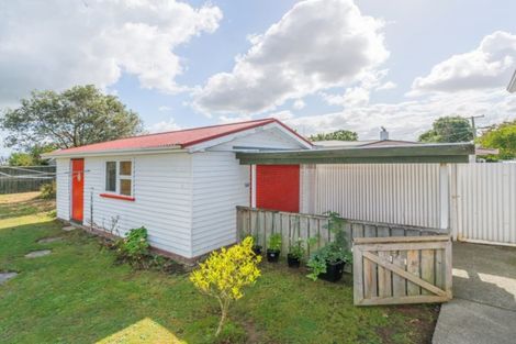 Photo of property in 53 Duff Crescent, Highbury, Palmerston North, 4412