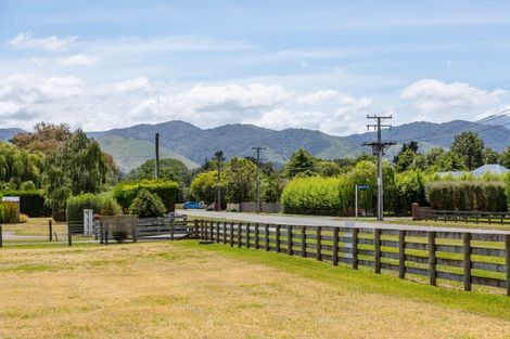 Photo of property in 231 Belvedere Road, Carterton, 5713