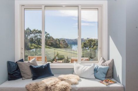 Photo of property in 31 Brick Bay Drive, Sandspit, Warkworth, 0982