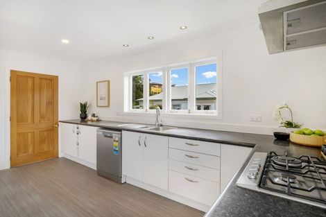 Photo of property in 21 Portal Street, Durie Hill, Whanganui, 4500