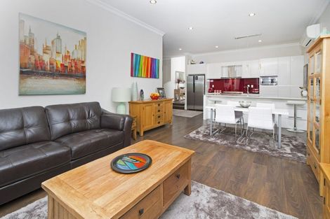 Photo of property in 48 Butler Stoney Crescent, Silverdale, 0932