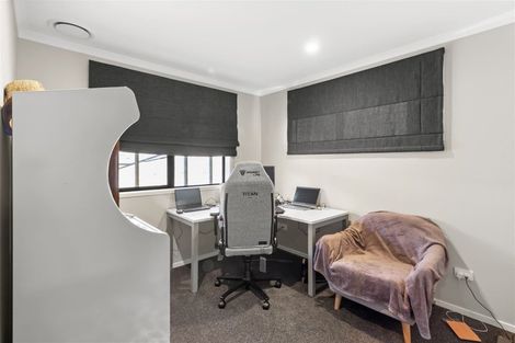 Photo of property in 42 Tradewinds Drive, Whitby, Porirua, 5024