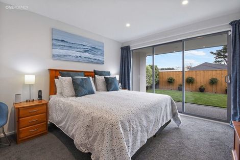 Photo of property in 5 Kokopu Street, Pegasus, 7612