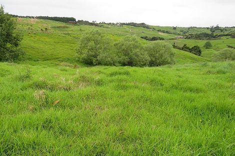 Photo of property in 289 Franklin Road, Paparoa, 0571