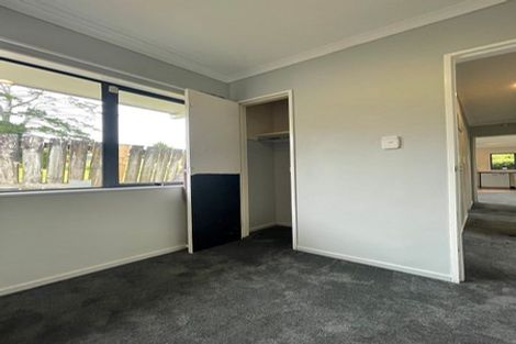 Photo of property in 226 Henderson Valley Road, Henderson, Auckland, 0612