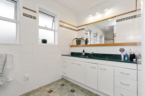 Photo of property in 161 Taylor Street, Cambridge, 3434