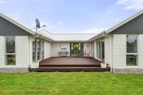 Photo of property in 4 Sir Herbert Hart Avenue, Lansdowne, Masterton, 5810