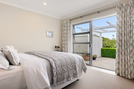 Photo of property in 16 Rexford Heights, Pyes Pa, Tauranga, 3112