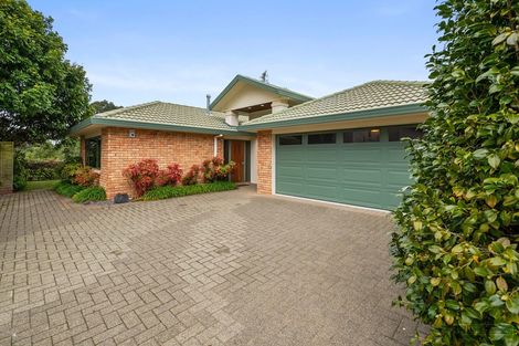 Photo of property in 24 Caulfield Place, Pukehangi, Rotorua, 3015
