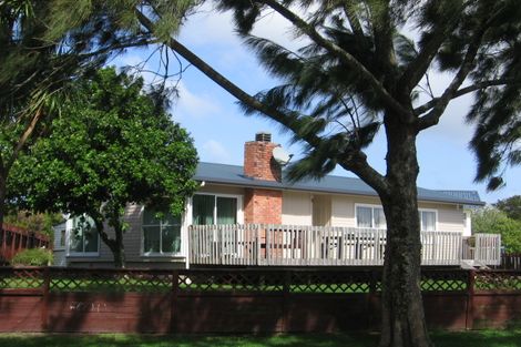 Photo of property in 44 Pinedale Place, Henderson, Auckland, 0610