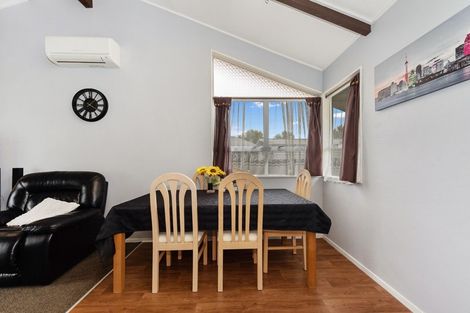 Photo of property in 5 Page Place, Hamilton East, Hamilton, 3216