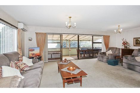 Photo of property in 9 Balmerino Avenue, Red Hill, Papakura, 2110