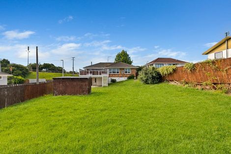 Photo of property in 60 Orams Road, Hillpark, Auckland, 2102