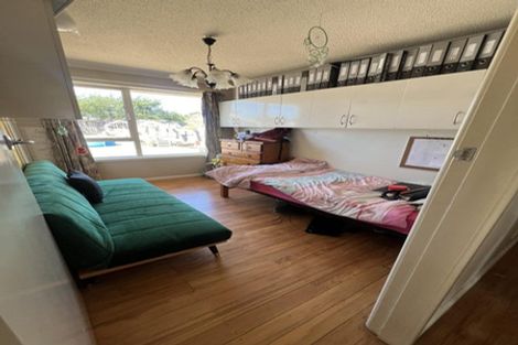 Photo of property in 102 Effingham Street, North New Brighton, Christchurch, 8083