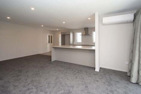 Photo of property in 130 Shillingford Boulevard, Rolleston, 7615