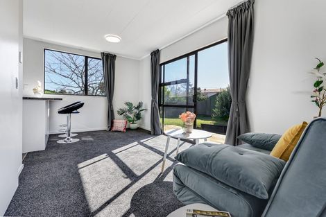 Photo of property in 9a Maynard Place, Temple View, Hamilton, 3218