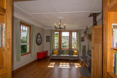 Photo of property in 8 North Crescent, Kaukapakapa, 0873