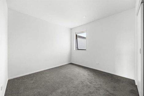 Photo of property in 63 Whare Kauri Road, Papakura, 2110