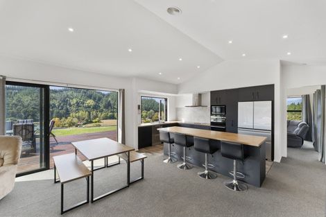 Photo of property in 191 Pigeon Valley South, Pigeon Valley, Wakefield, 7096