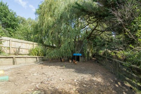 Photo of property in 8 North Crescent, Kaukapakapa, 0873