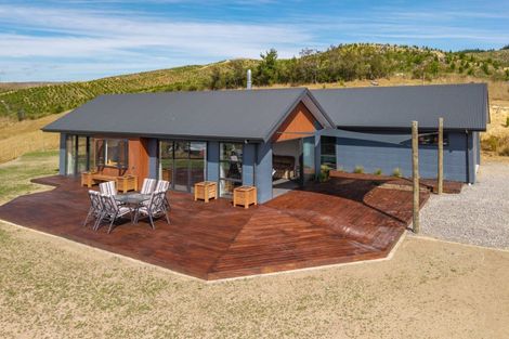 Photo of property in 191 Pigeon Valley South, Pigeon Valley, Wakefield, 7096