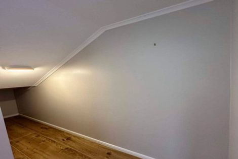 Photo of property in 98 Coronation Road, Hillcrest, Auckland, 0627