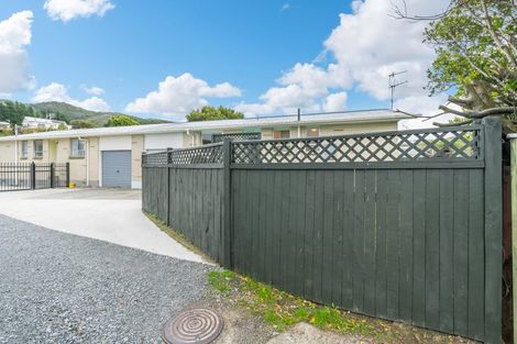 Photo of property in 309b Wellington Road, Wainuiomata, Lower Hutt, 5014