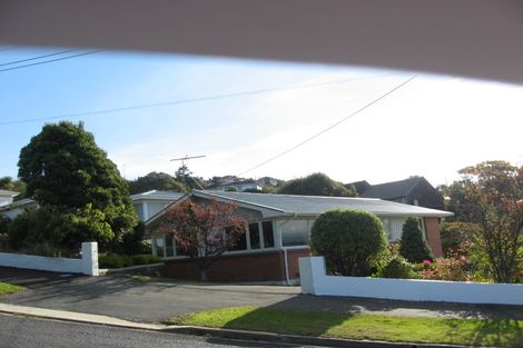 Photo of property in 112 Easther Crescent, Kew, Dunedin, 9012