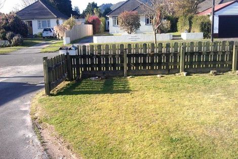 Photo of property in 2/13 Faulke Avenue, Wainuiomata, Lower Hutt, 5014