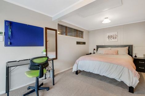 Photo of property in 1/25 Orion Place, Hillcrest, Auckland, 0627