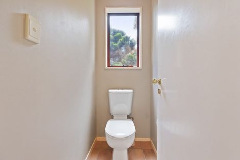 Photo of property in 32 Hillcrest Street, Tirau, 3410