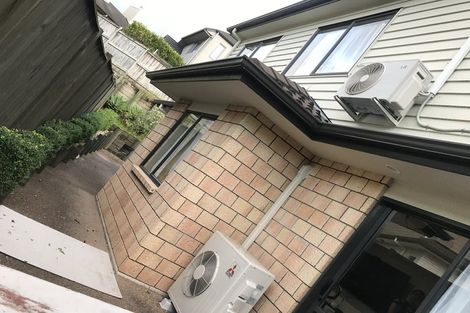 Photo of property in 25 Packspur Drive, Flat Bush, Auckland, 2016