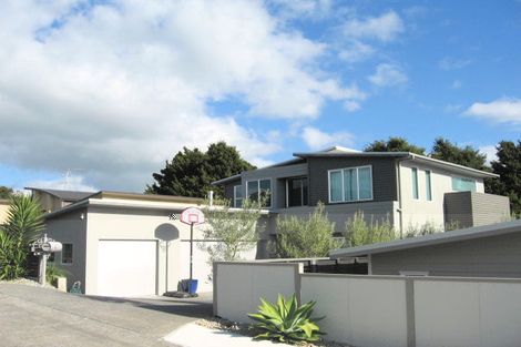 Photo of property in 11a Elias Court, The Gardens, Auckland, 2105