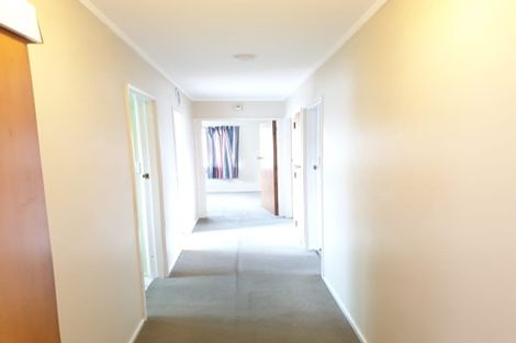 Photo of property in 19 Coey Place, Glen Eden, Auckland, 0602