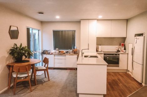 Photo of property in 21/33 School Road, Morningside, Auckland, 1021