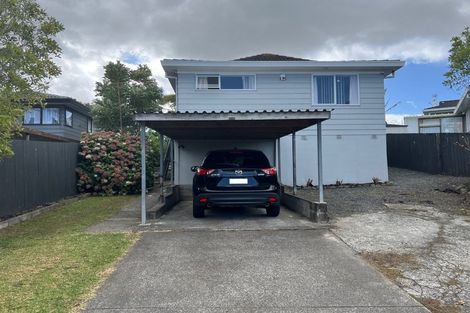 Photo of property in 2/25 Silver Creek Road, Weymouth, Auckland, 2103