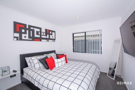 Photo of property in 18 Naeo Close, Papamoa Beach, Papamoa, 3118