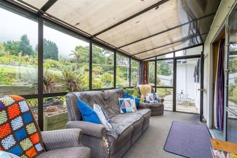 Photo of property in 13 Monowai Road, Ravensbourne, Dunedin, 9022