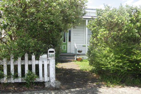 Photo of property in 25 Beattie Street, Feilding, 4702