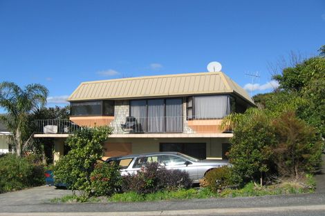 Photo of property in 29 Te Haumi Drive, Paihia, 0200