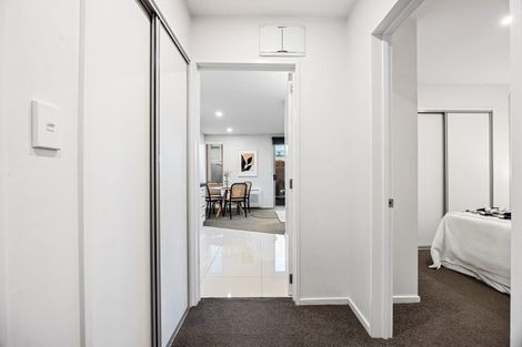 Photo of property in 2/318 Barbadoes Street, Christchurch Central, Christchurch, 8011